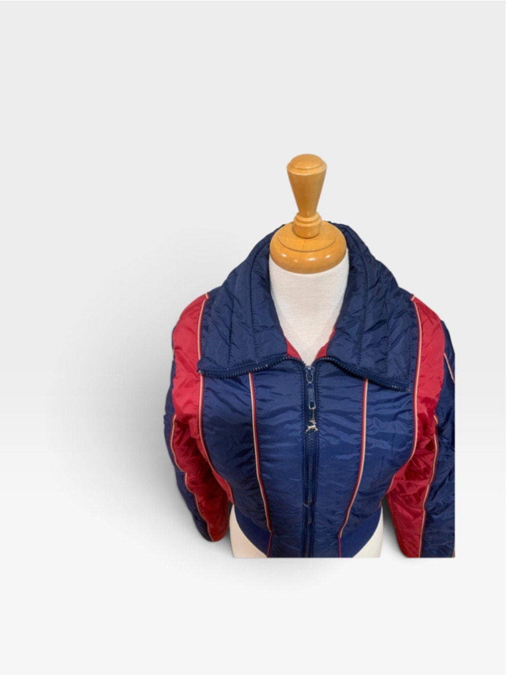 Vntg 70’s Women's White Stag Puffy Bomber Jacket Size S Blue Red - Picture 8 of 10